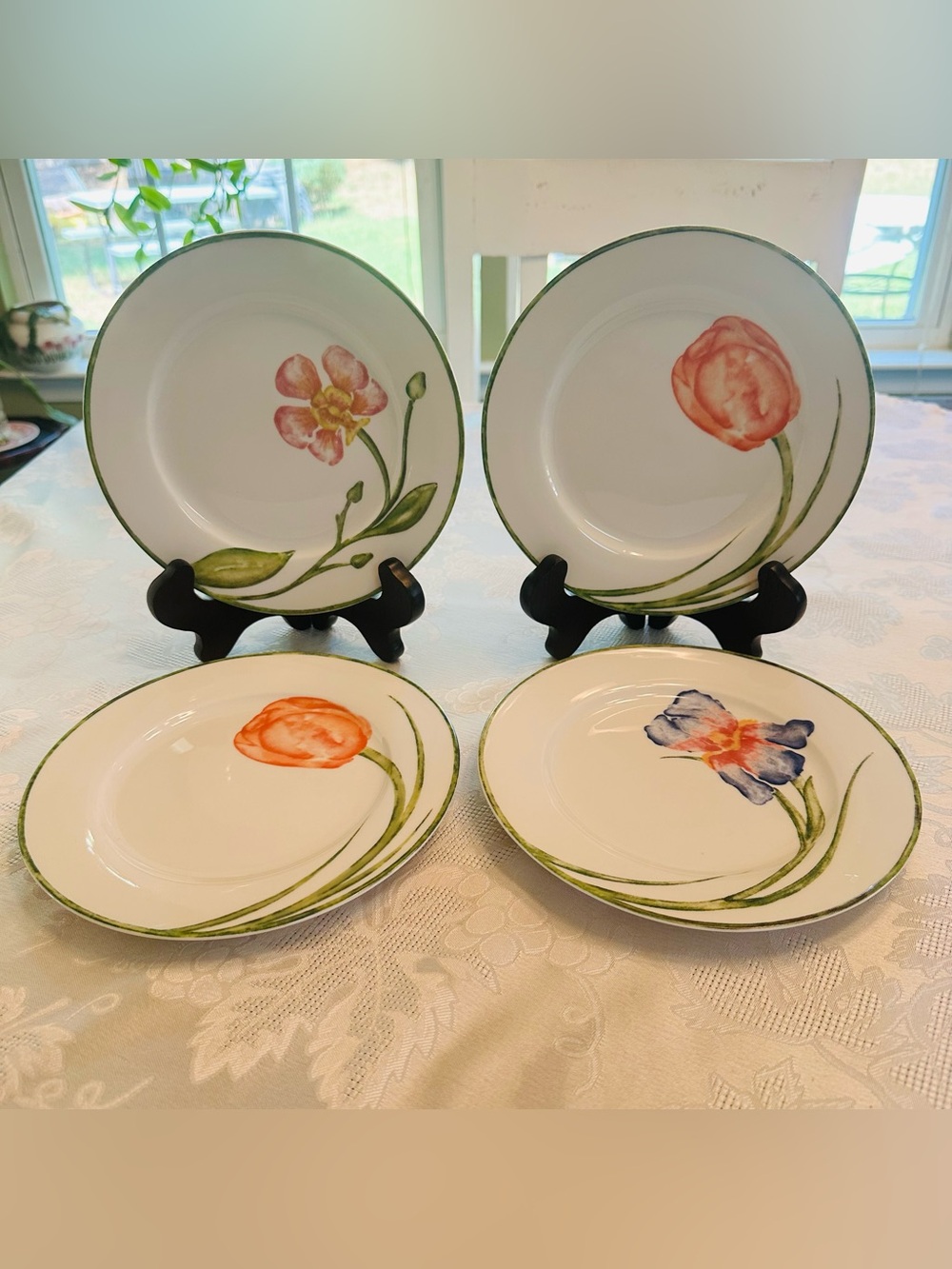 Vintage Pier 1 Imports "Floral Off-Center" Salad Dessert Plates - Set of 4